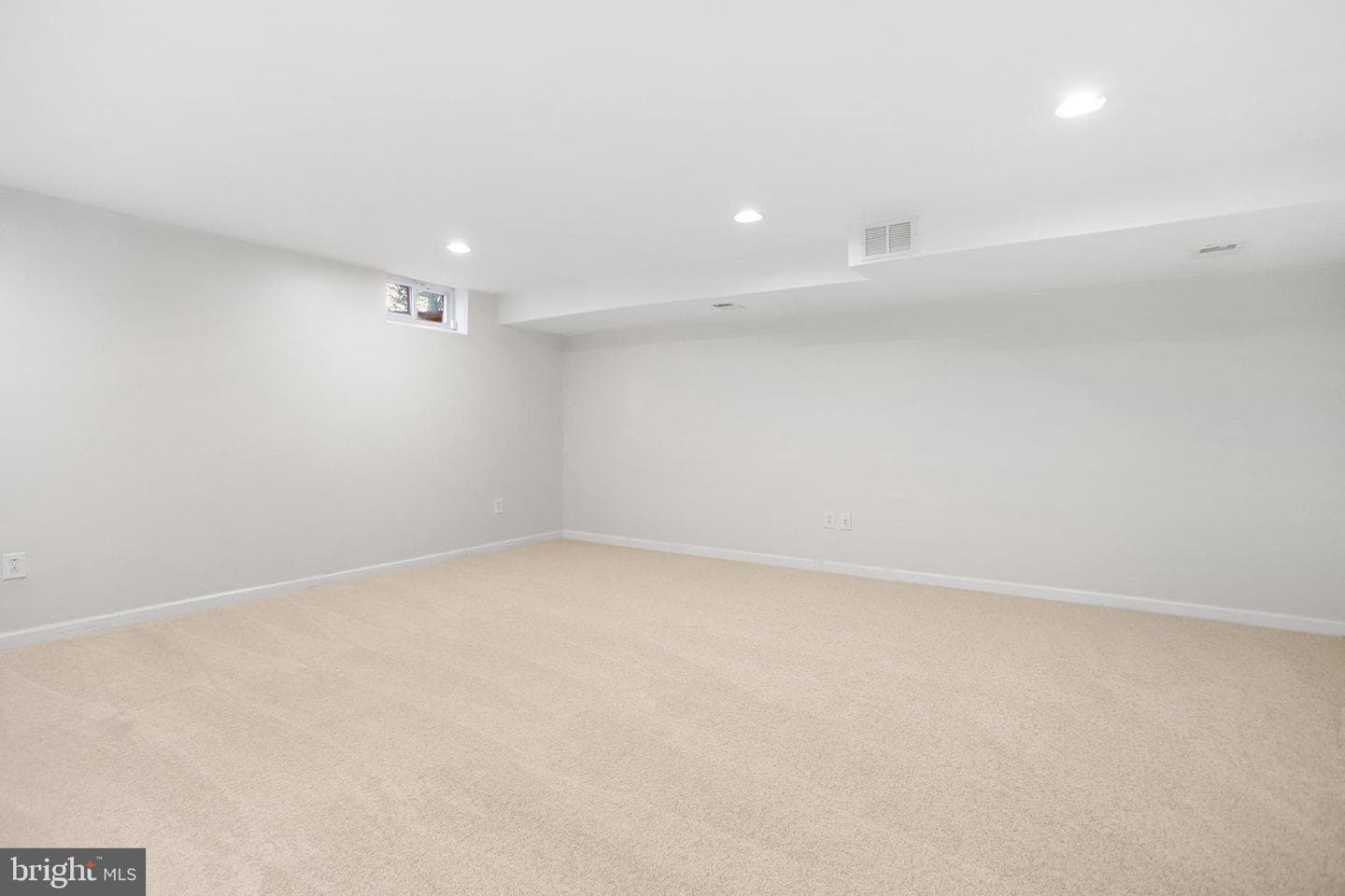406 Meadow Court #406 photo 17