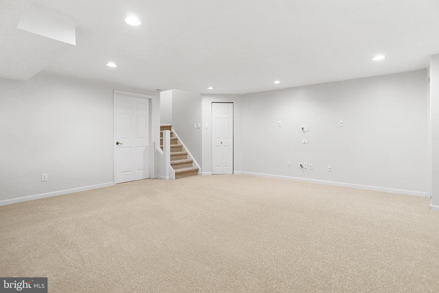 406 Meadow Court #406 photo 18