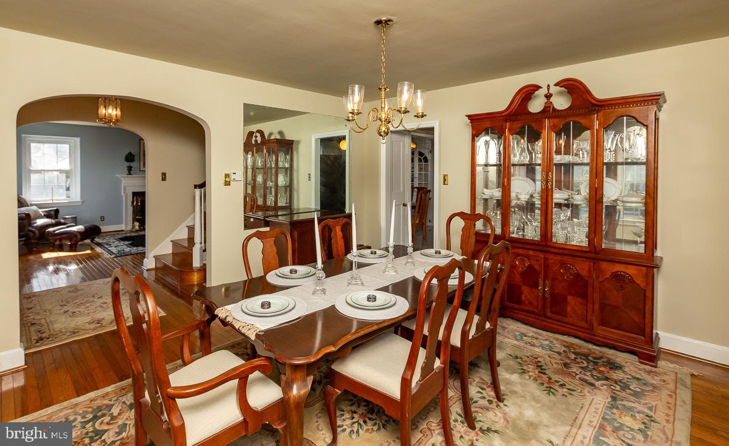 6 N Lexington Avenue photo 10