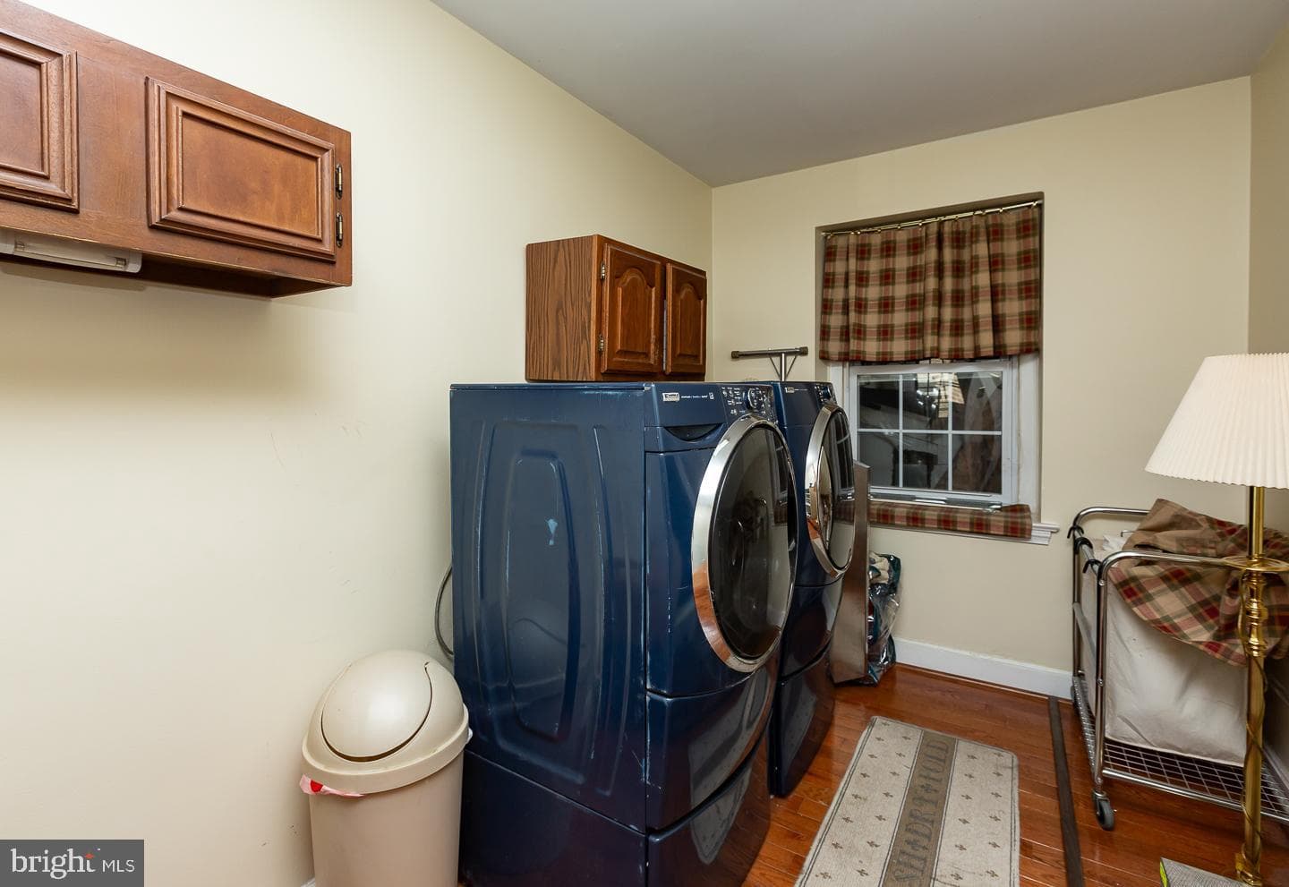 6 N Lexington Avenue photo 15