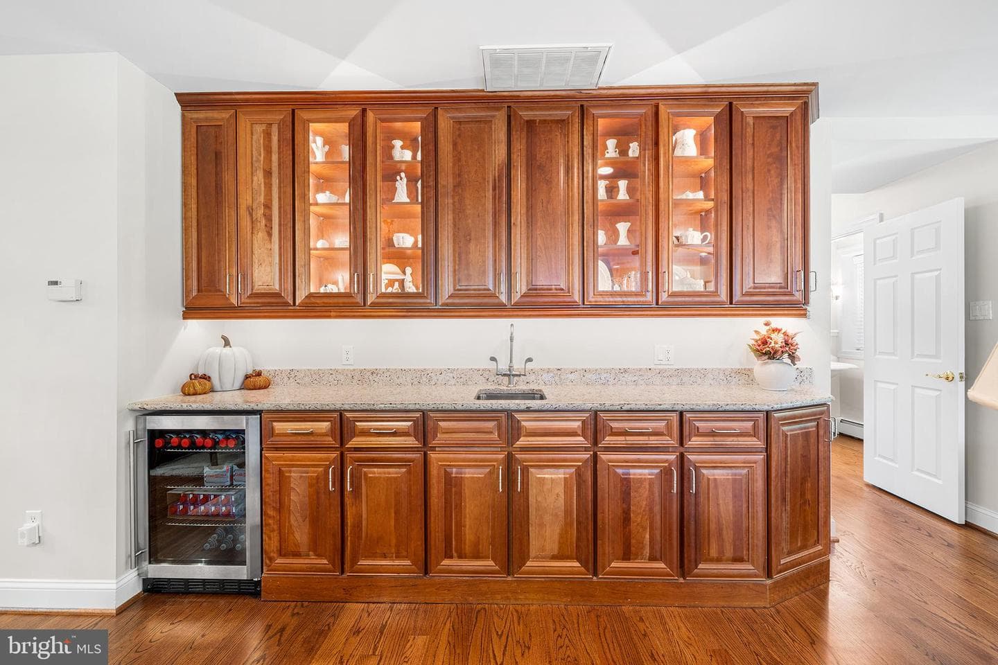 524 Sagamore Road photo 16