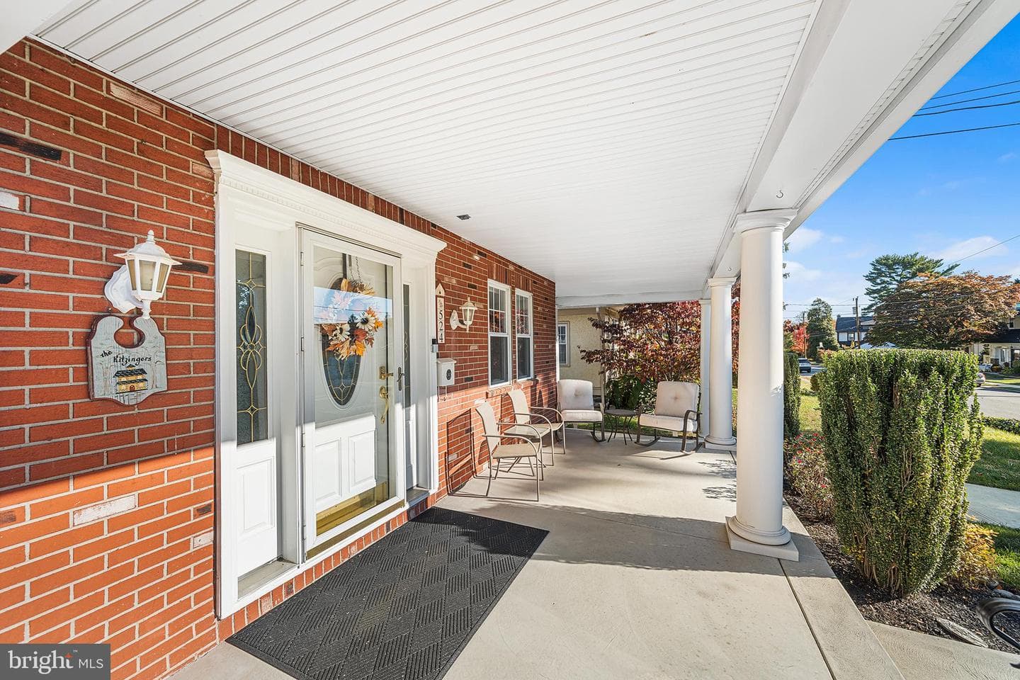 524 Sagamore Road photo 3