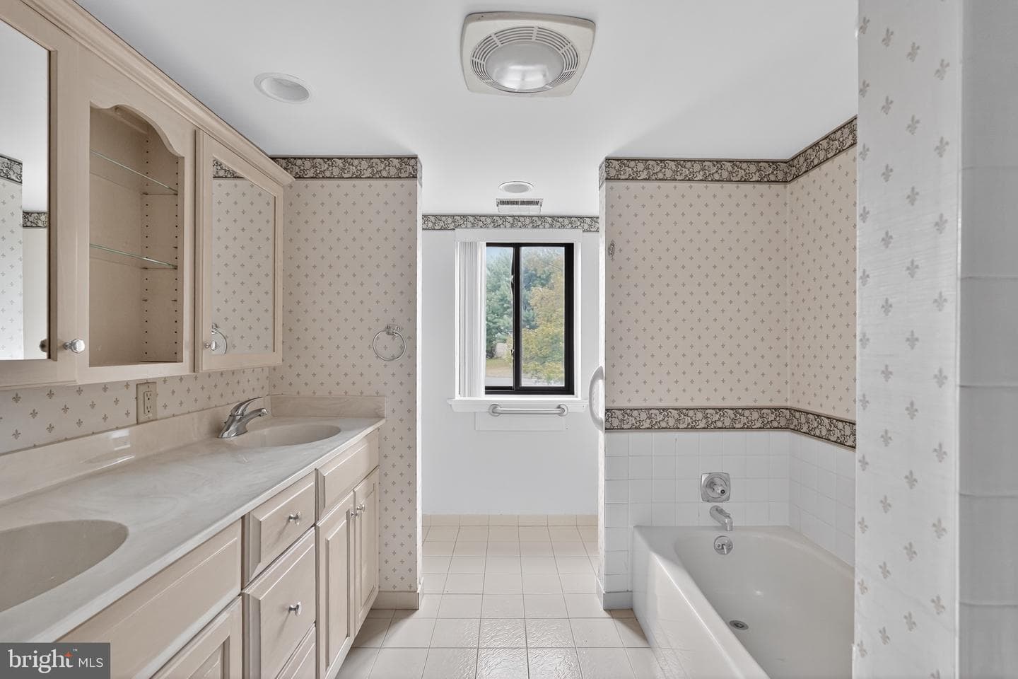 1000 Putnam Boulevard #205 photo 24