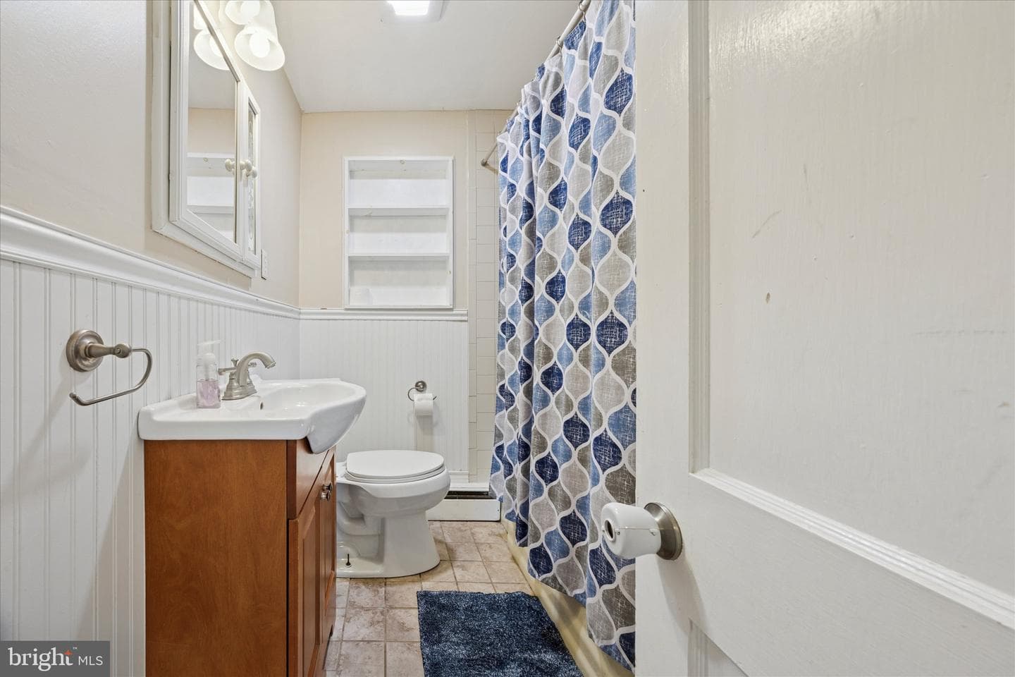 212 Charles Avenue photo 15