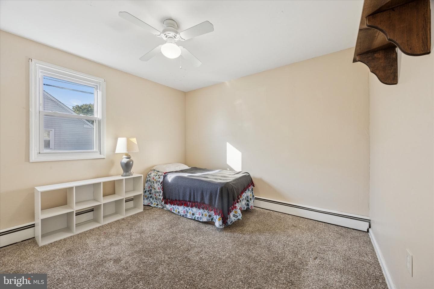 212 Charles Avenue photo 16
