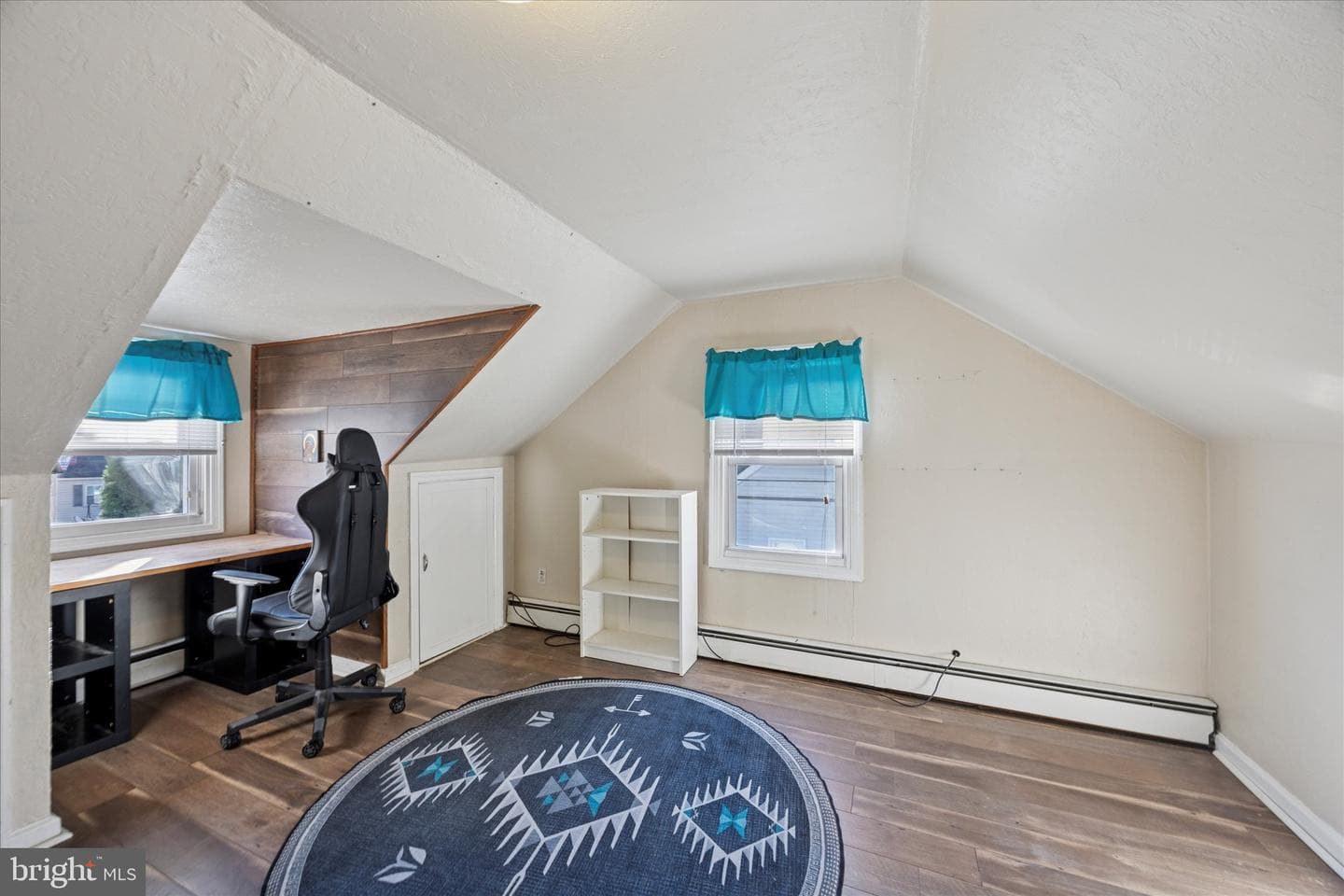 212 Charles Avenue photo 22