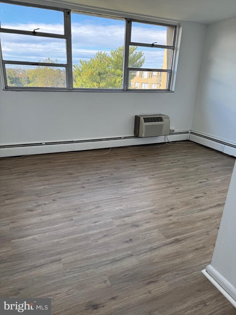 1030 E Lancaster Avenue #1029 photo 11