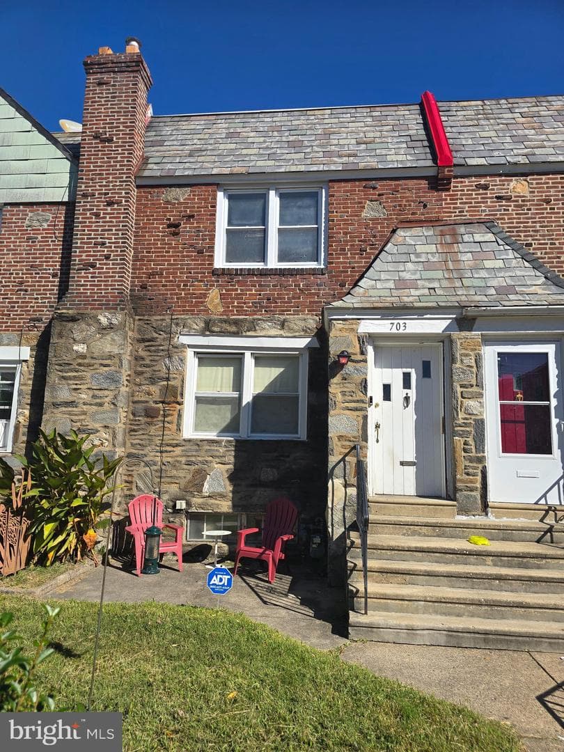 703 Briarcliff
