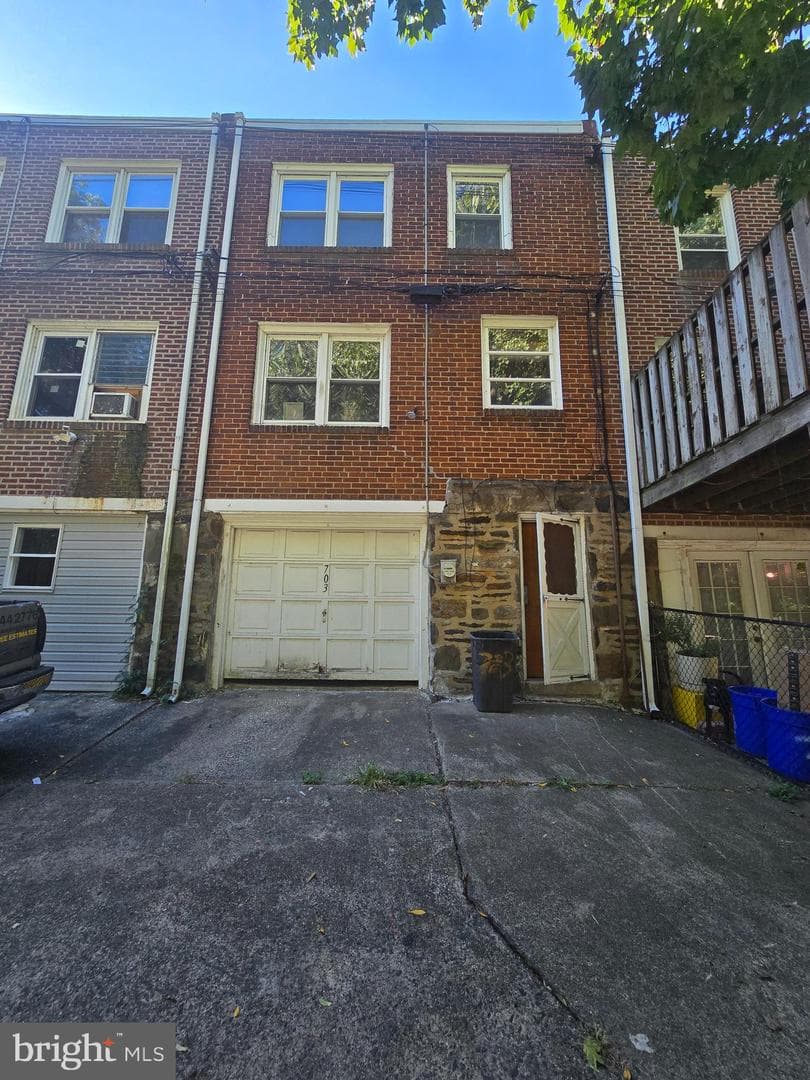 703 Briarcliff photo 19