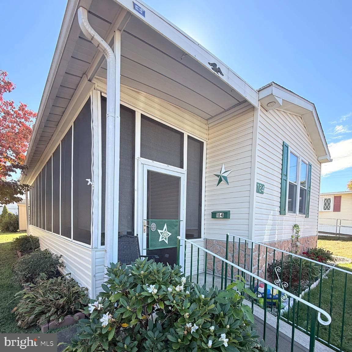 184 Fifth Avenue photo 2