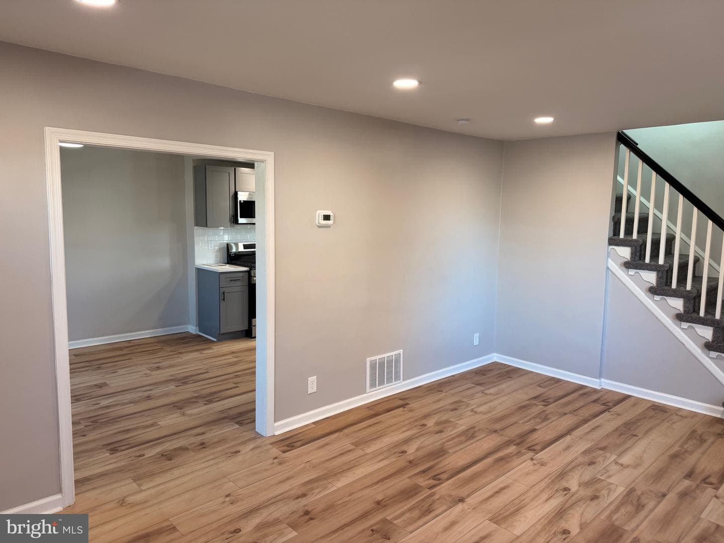 723 Parklane Road photo 2