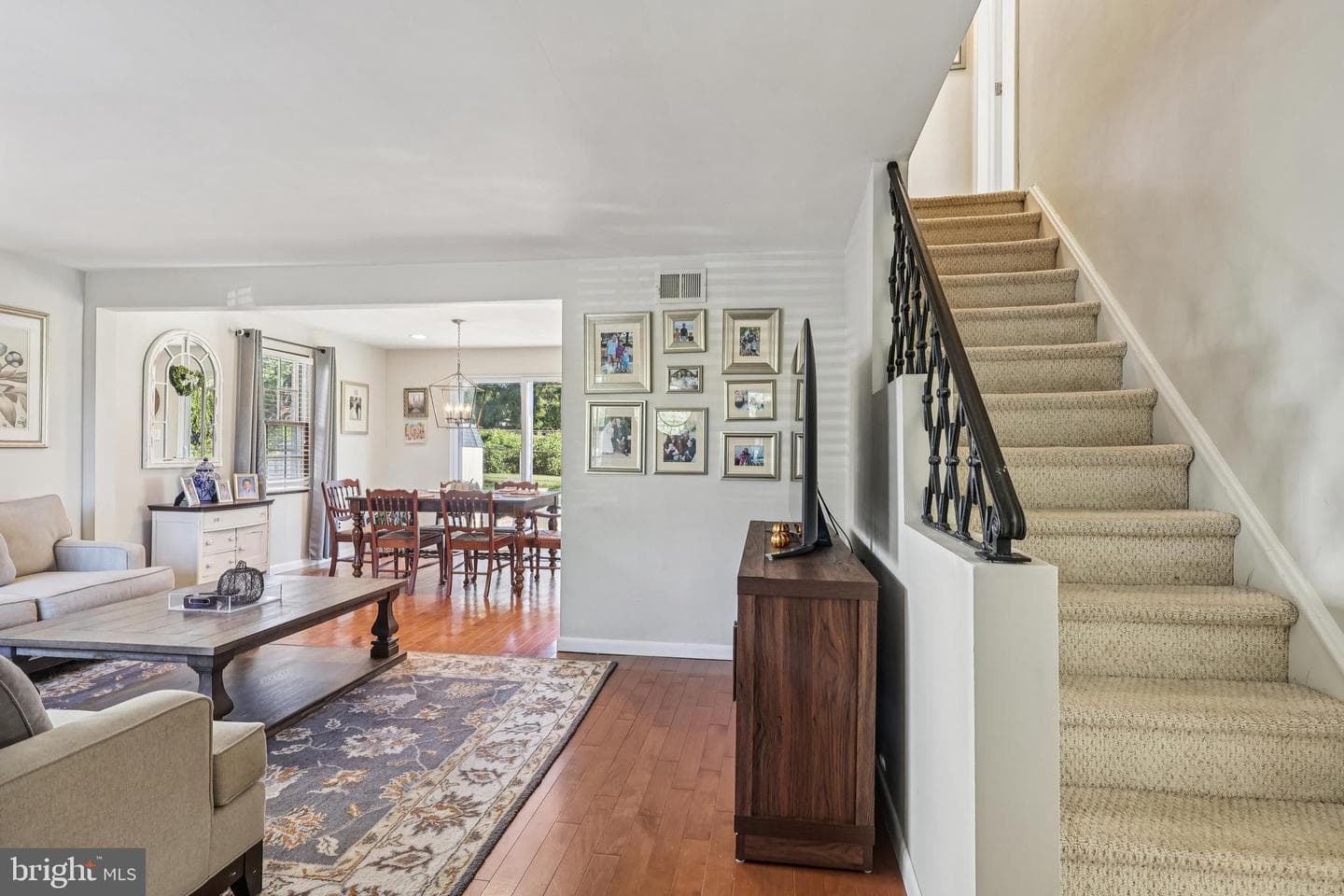 131 Fairfax Road photo 12