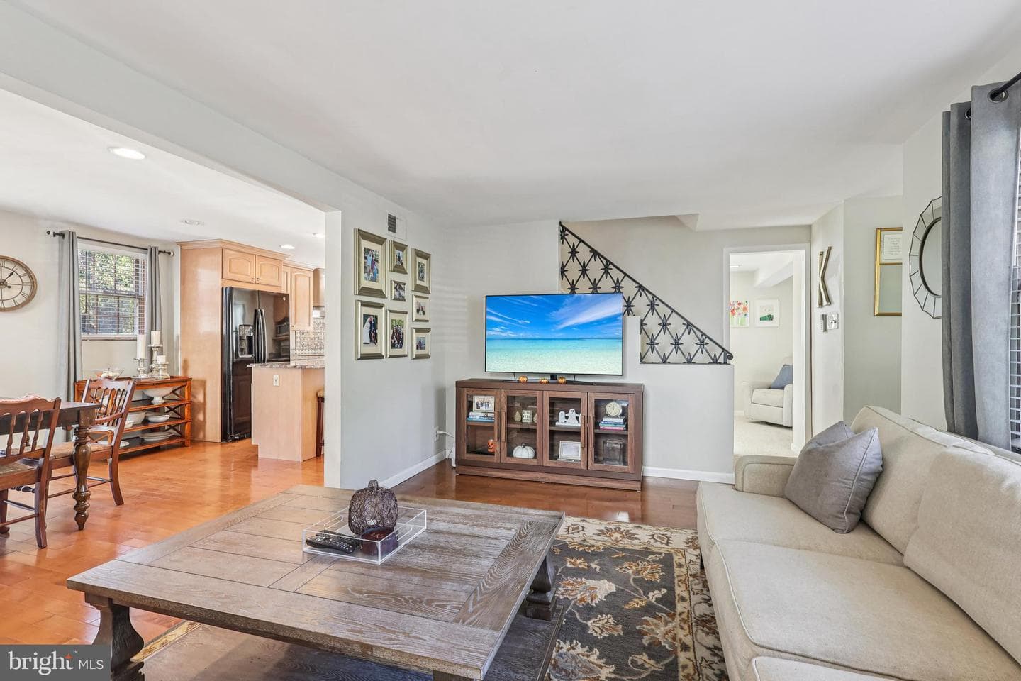 131 Fairfax Road photo 5