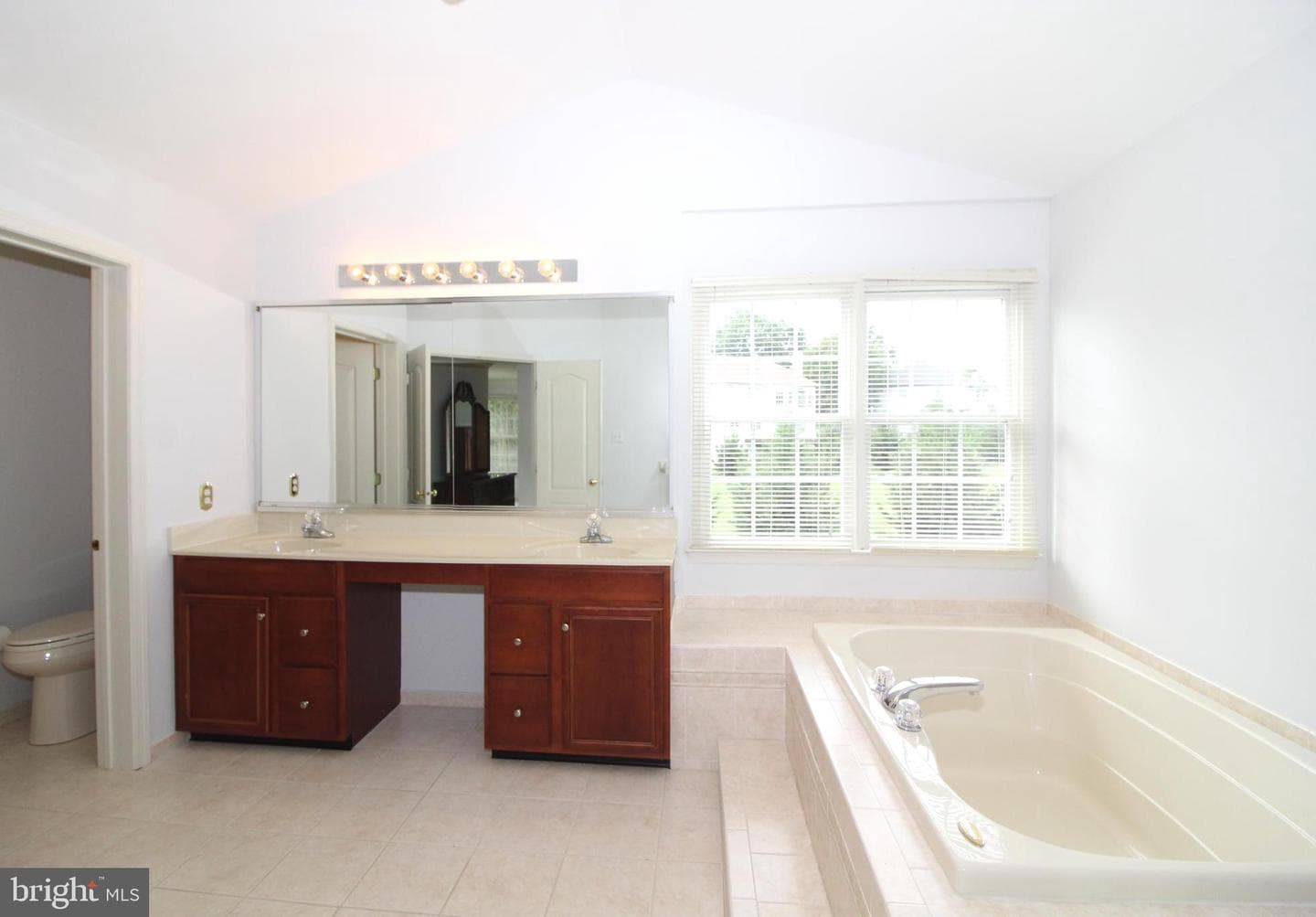 23 Annesley Drive photo 15
