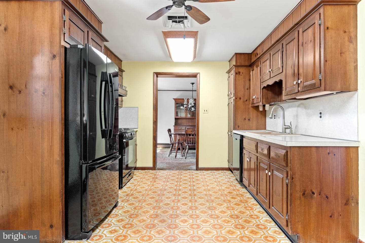 121 Swarthmore Avenue photo 8
