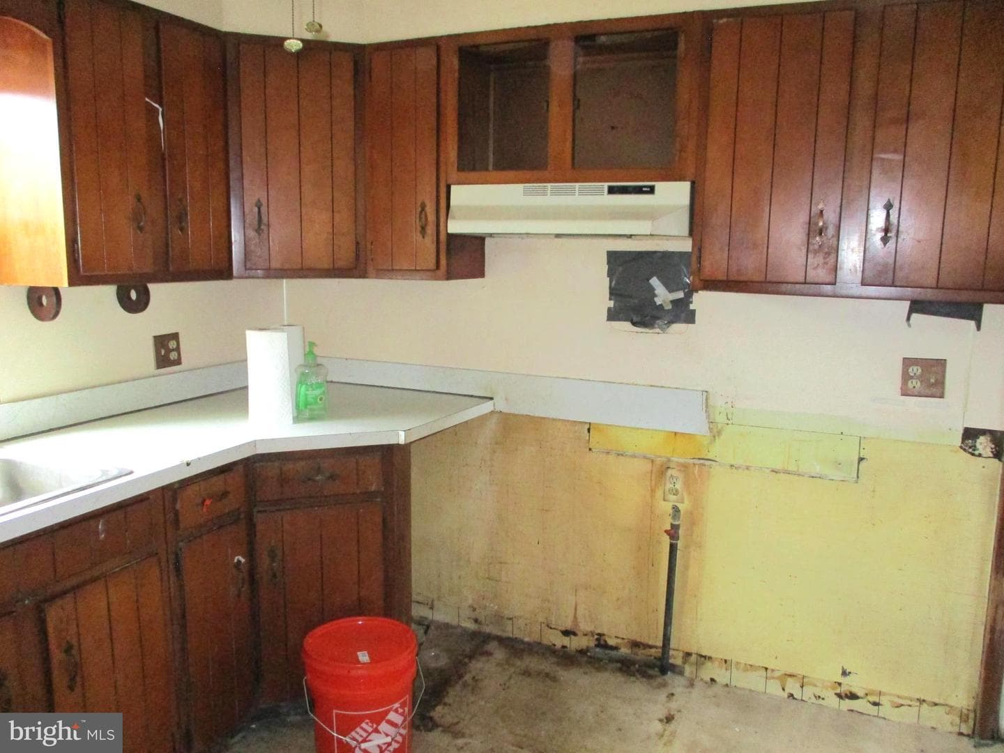 52 Seward Lane photo 5