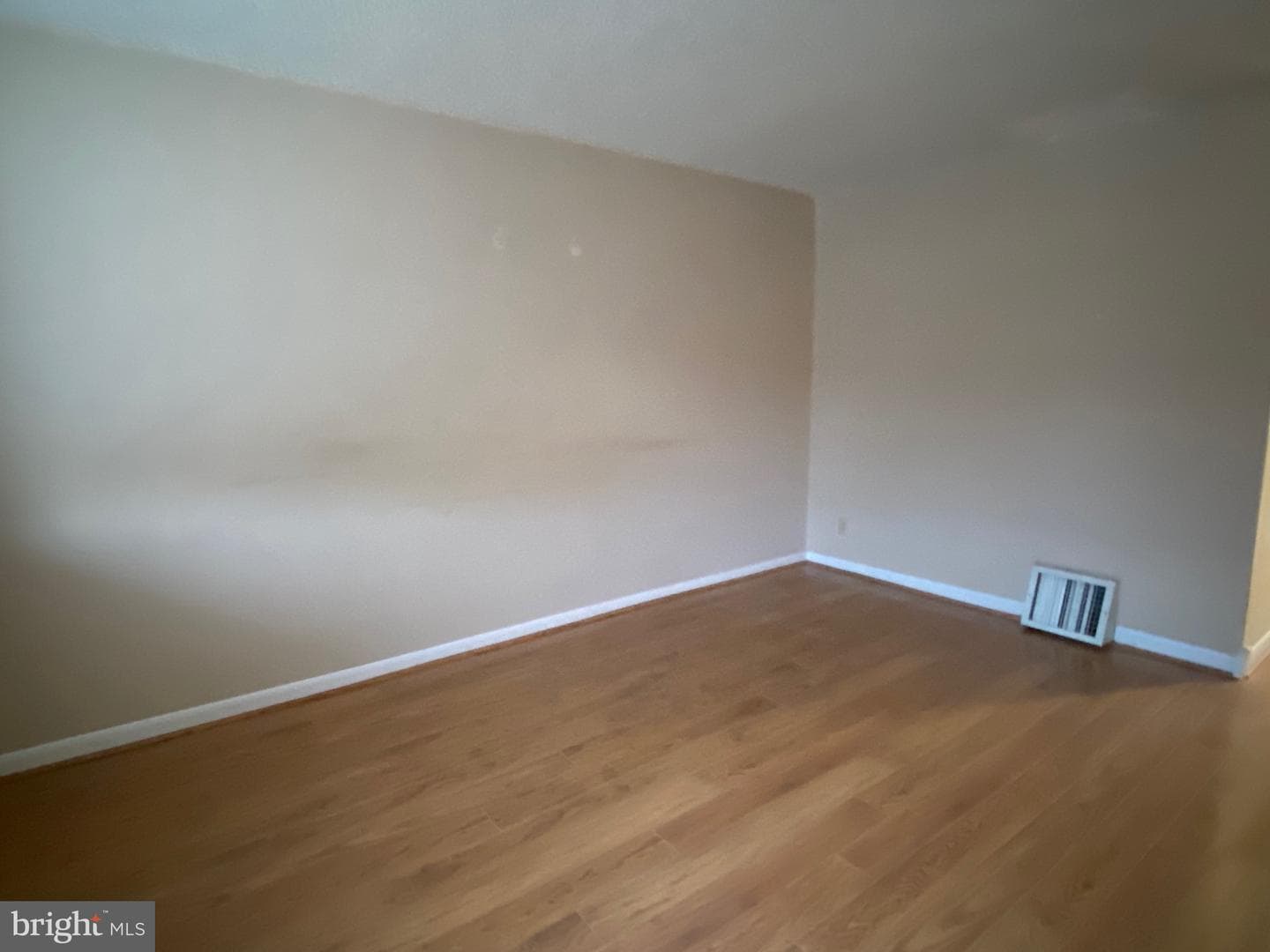 631 Beech Avenue photo 9
