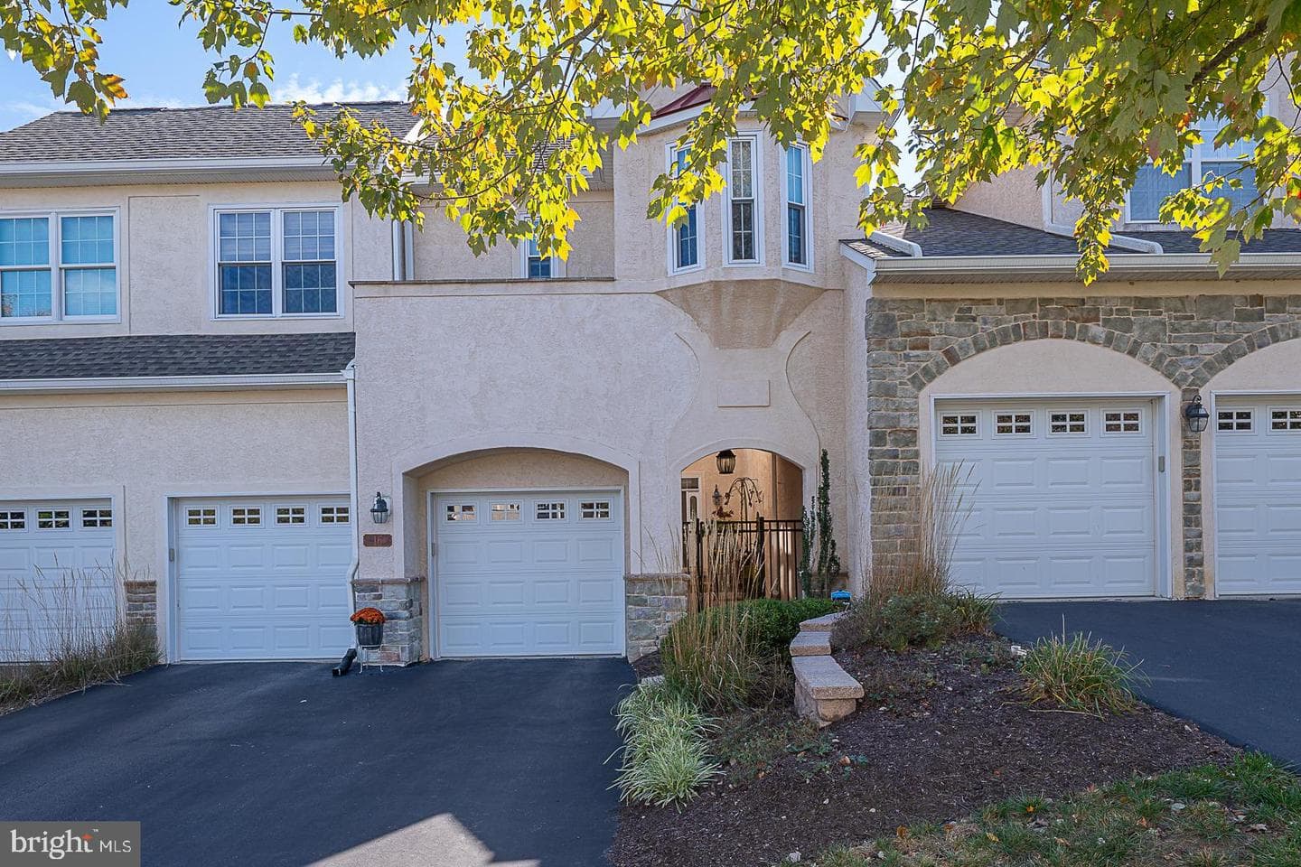 16 Creekview Circle photo 2