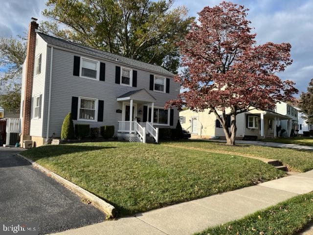 123 Scheivert Avenue photo 1