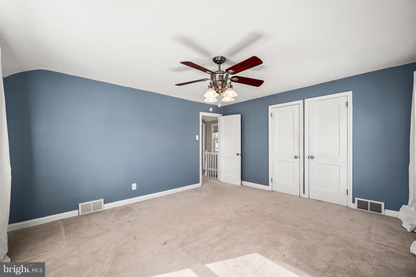 123 Scheivert Avenue photo 18
