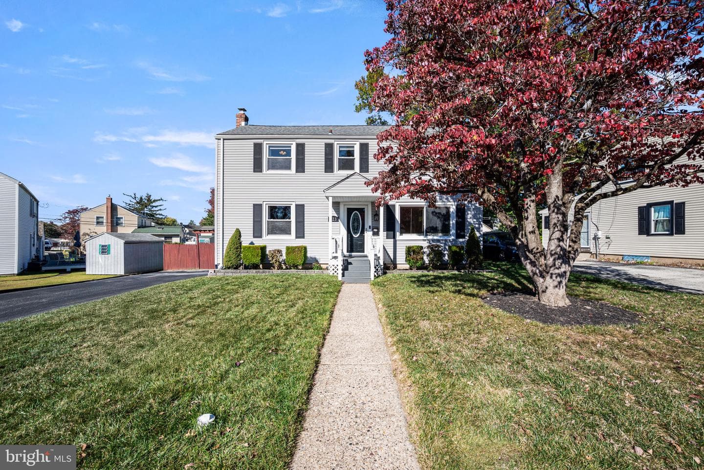 123 Scheivert Avenue photo 4
