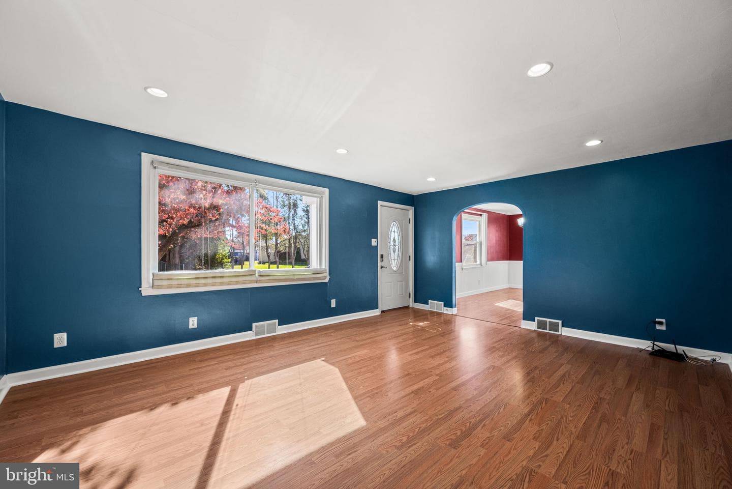 123 Scheivert Avenue photo 8