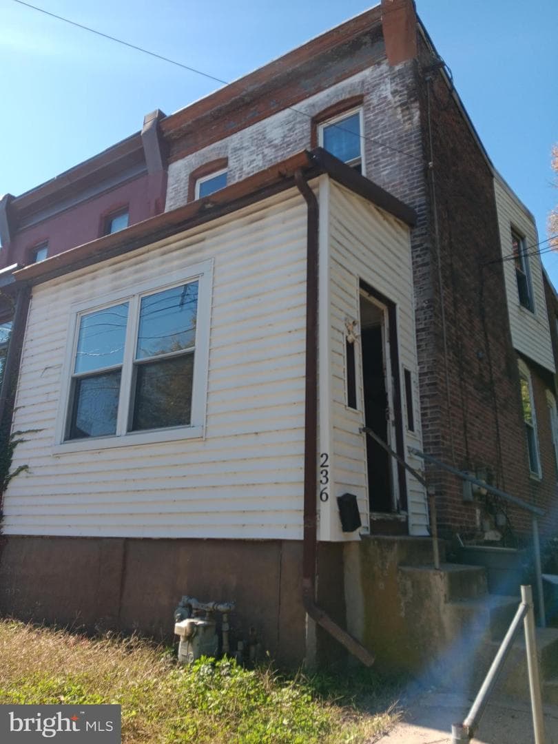 236 Mill Street photo 2