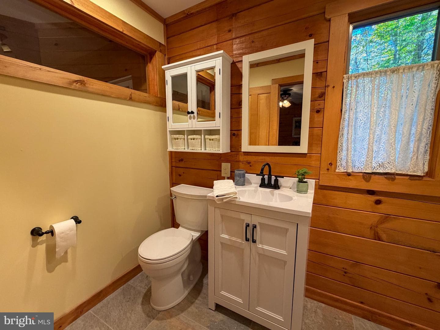 571 Mount Alverno Road photo 15