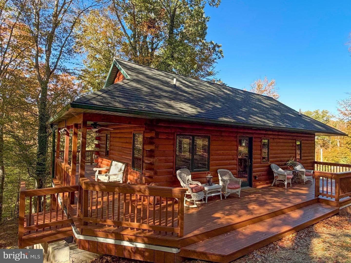 571 Mount Alverno Road photo 2