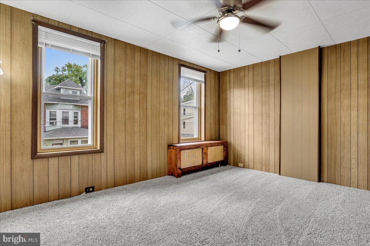 208 8th Street photo 19
