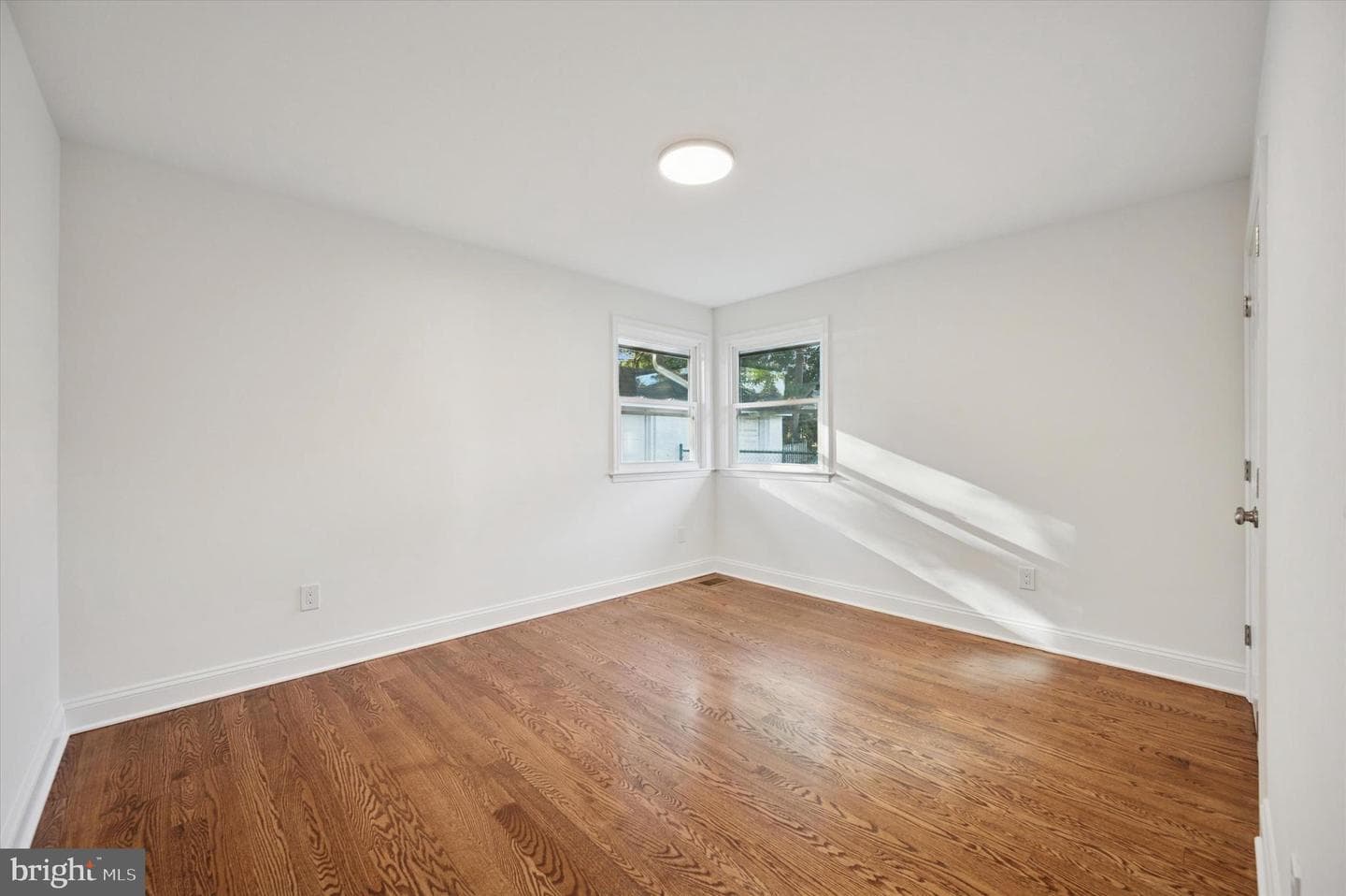 2308 Poplar Road photo 18