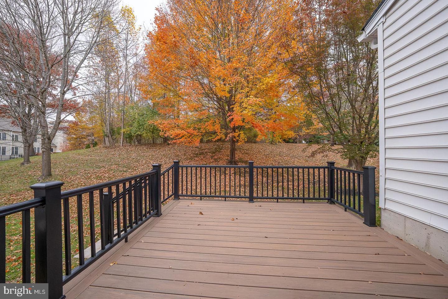 510 Guinevere Drive photo 15
