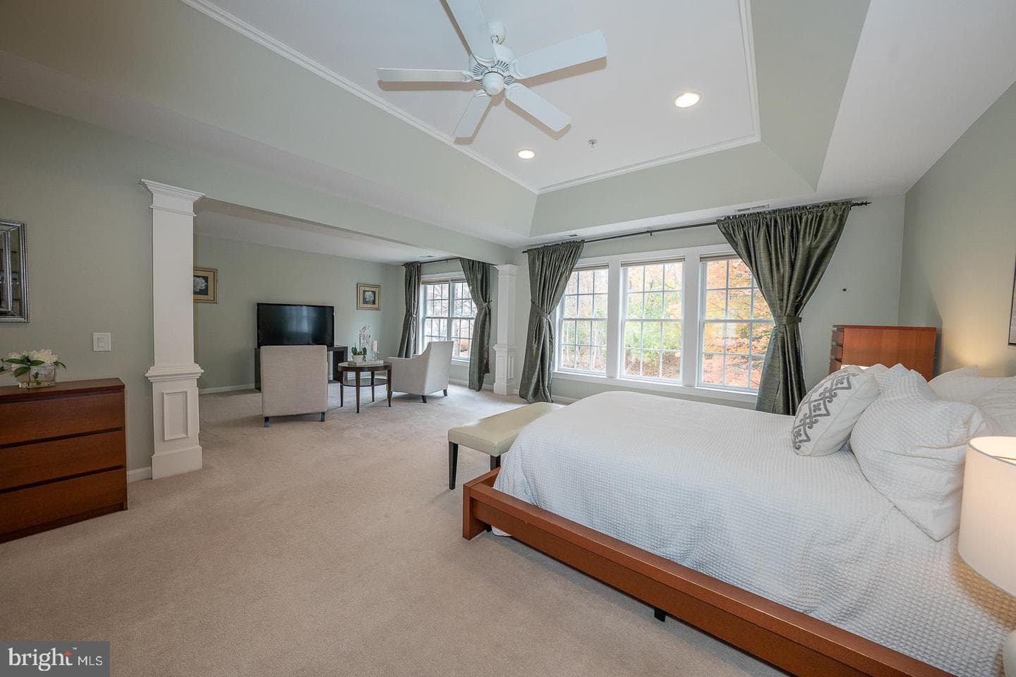 510 Guinevere Drive photo 30