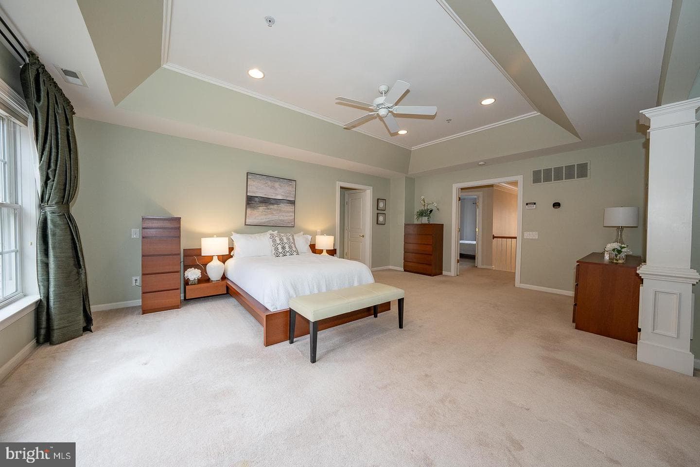 510 Guinevere Drive photo 31