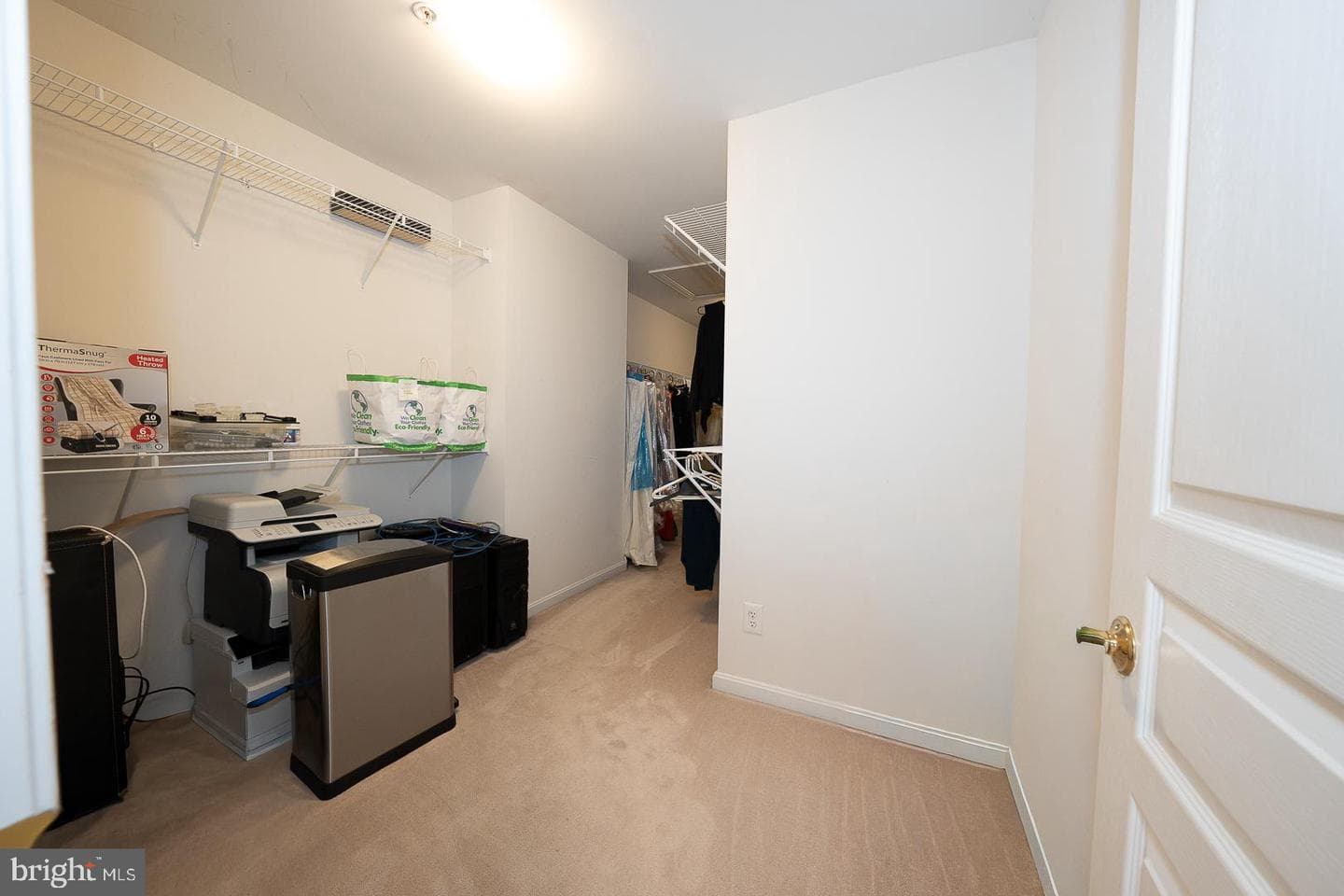 510 Guinevere Drive photo 34