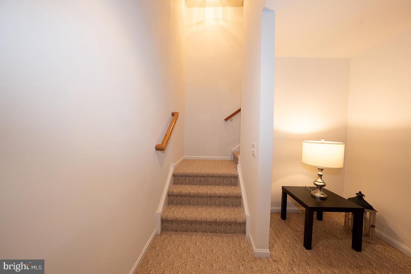 510 Guinevere Drive photo 45