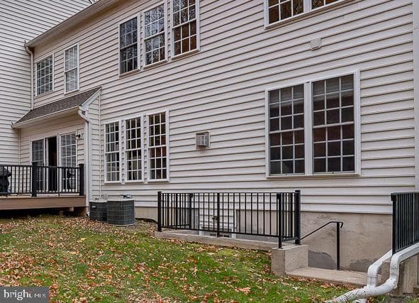 510 Guinevere Drive photo 46