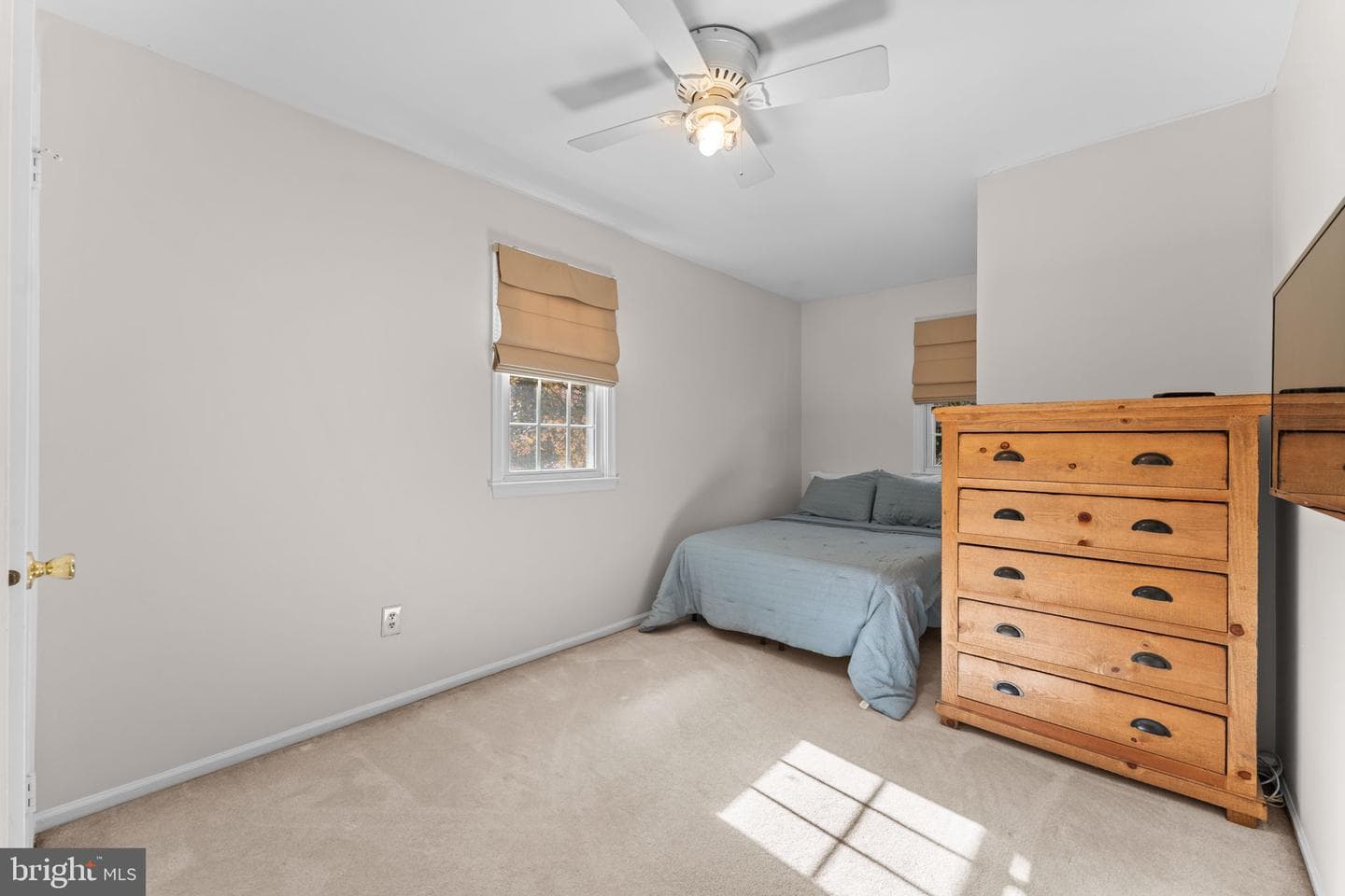 144 Eaton Drive photo 23