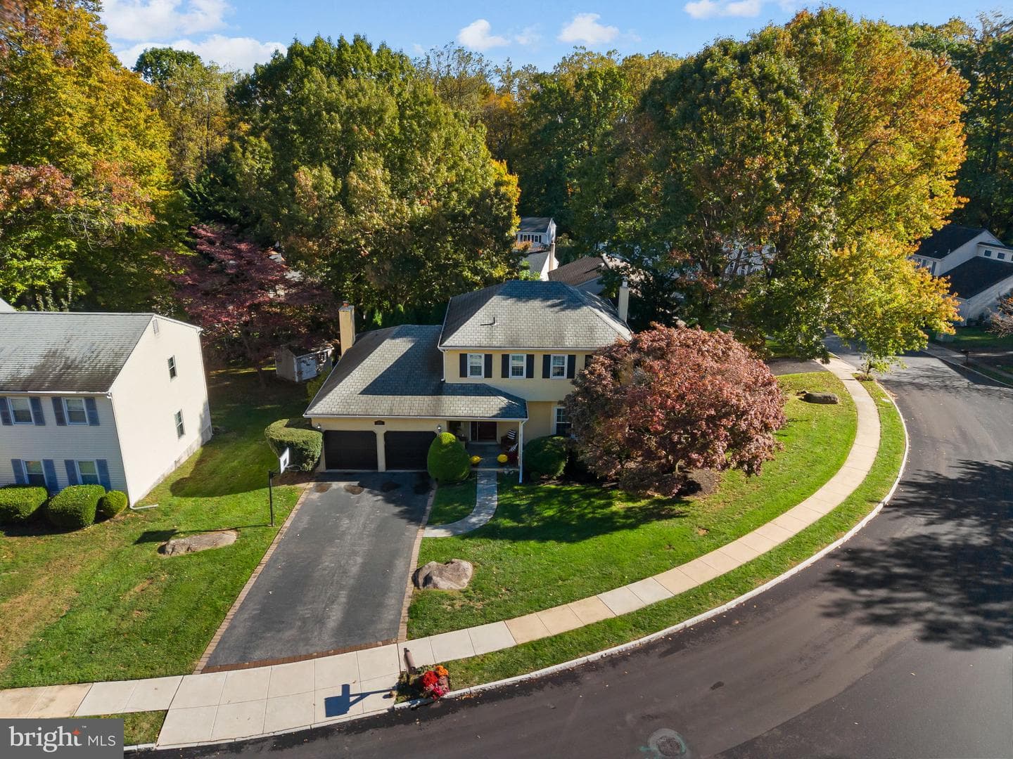 144 Eaton Drive photo 34