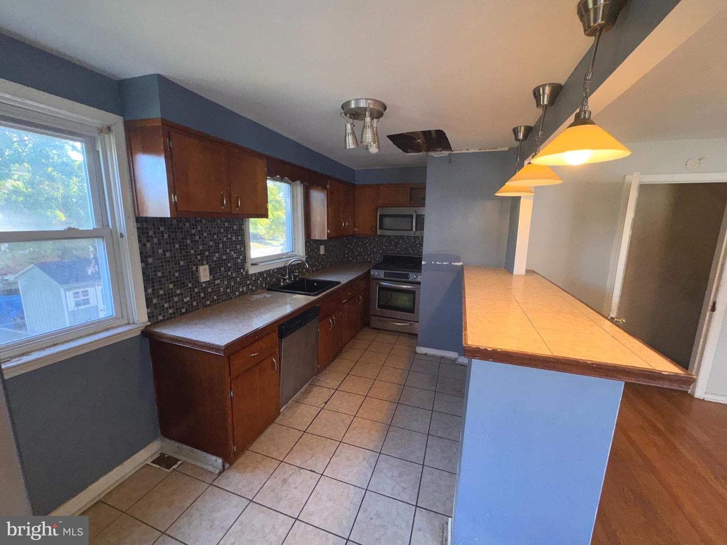 421 Poplar Street photo 14
