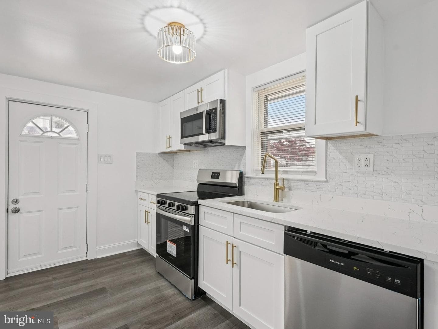 1001 Sunset Street photo 15