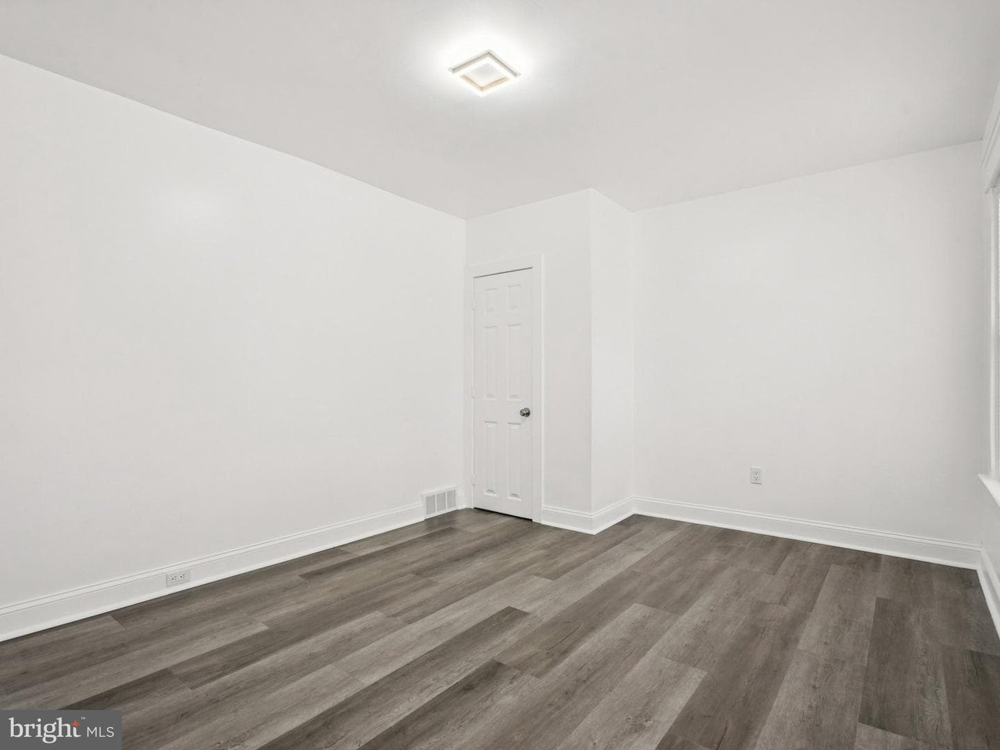 1001 Sunset Street photo 24