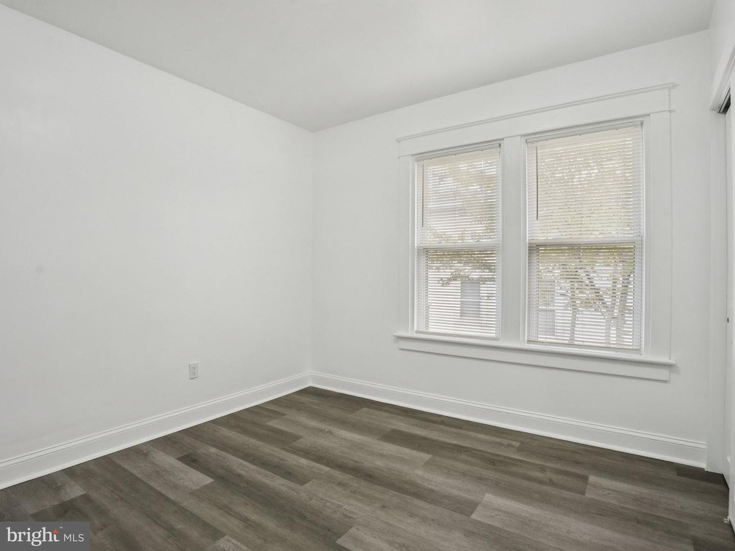 1001 Sunset Street photo 28