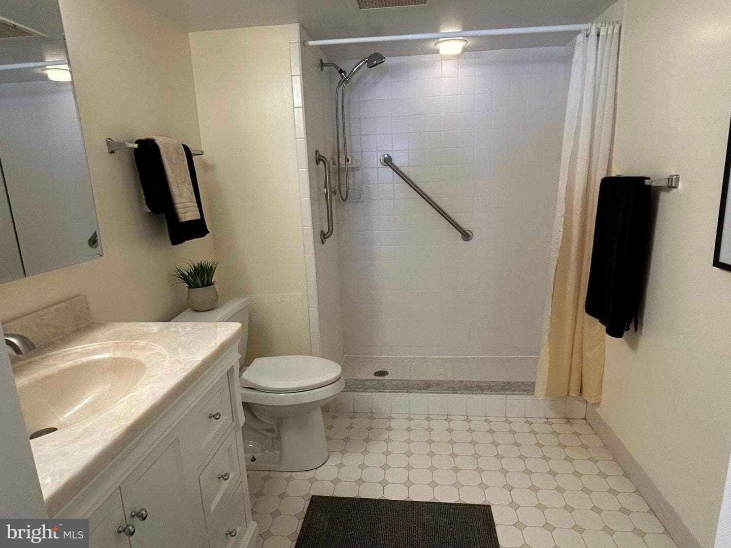 700 Avondale Road #3j photo 11