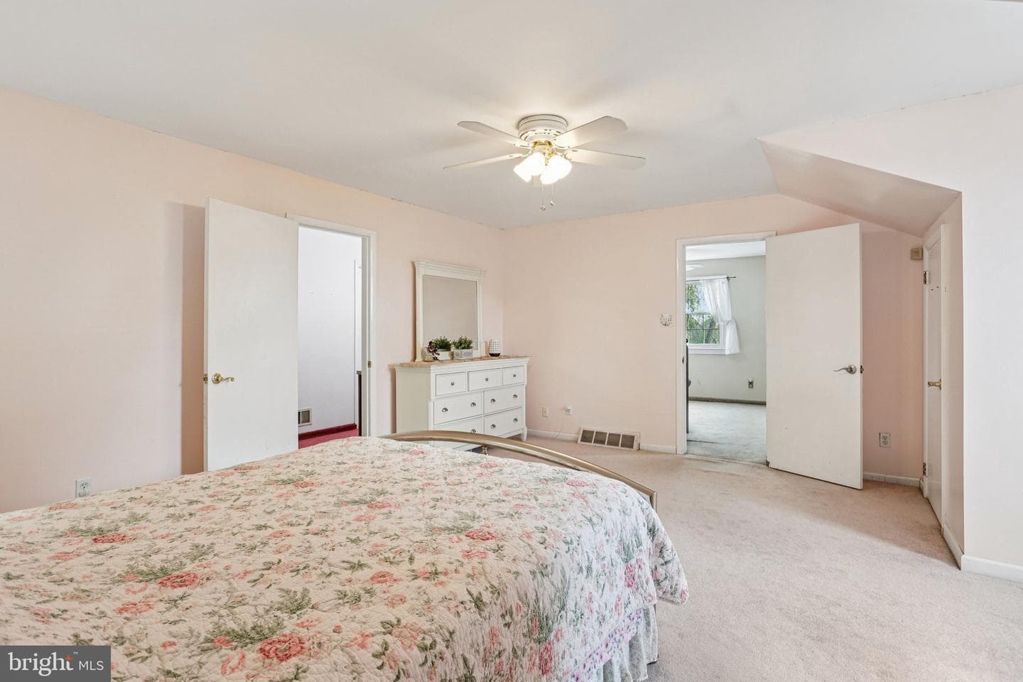 917 Saint Joseph Drive photo 35