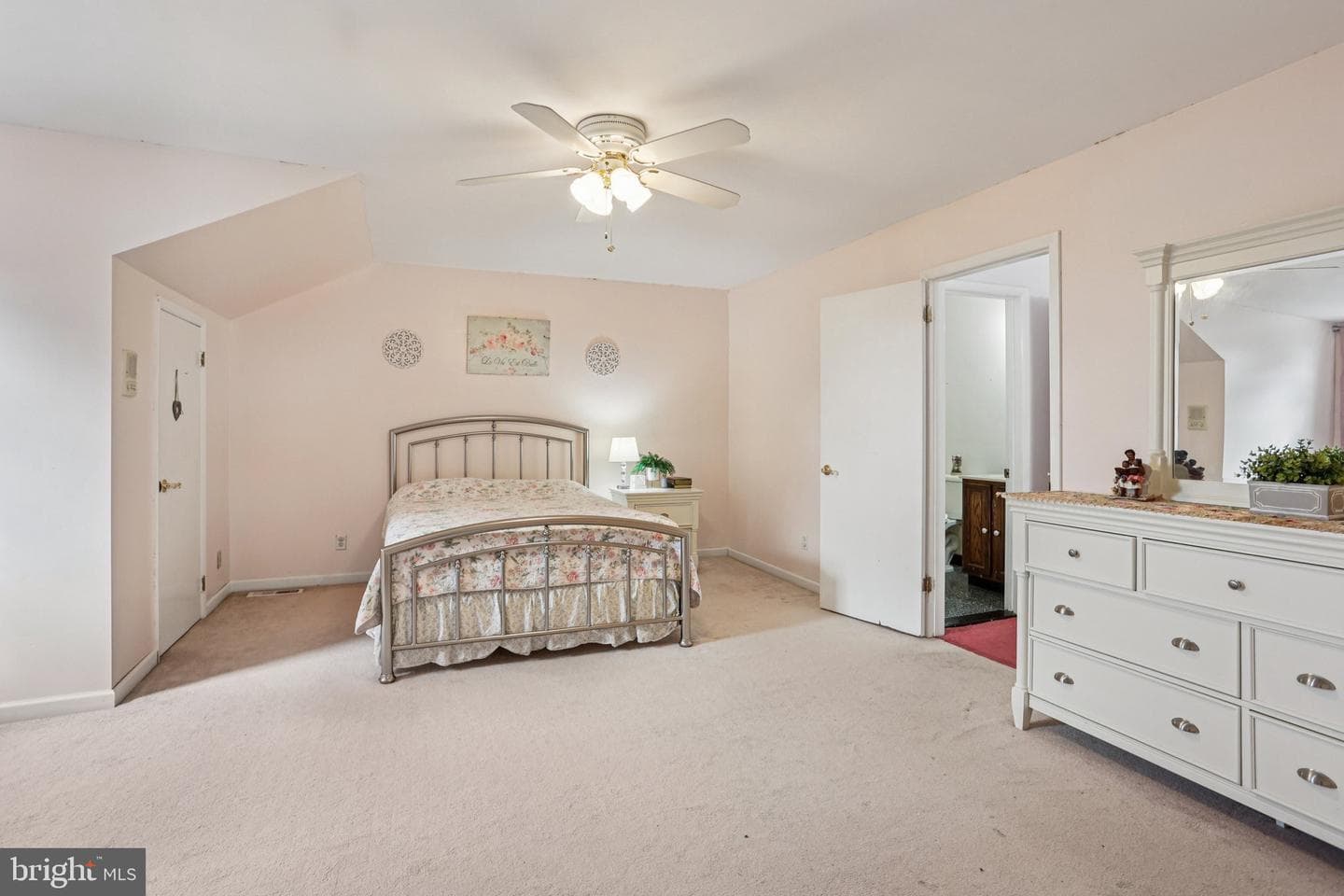 917 Saint Joseph Drive photo 36