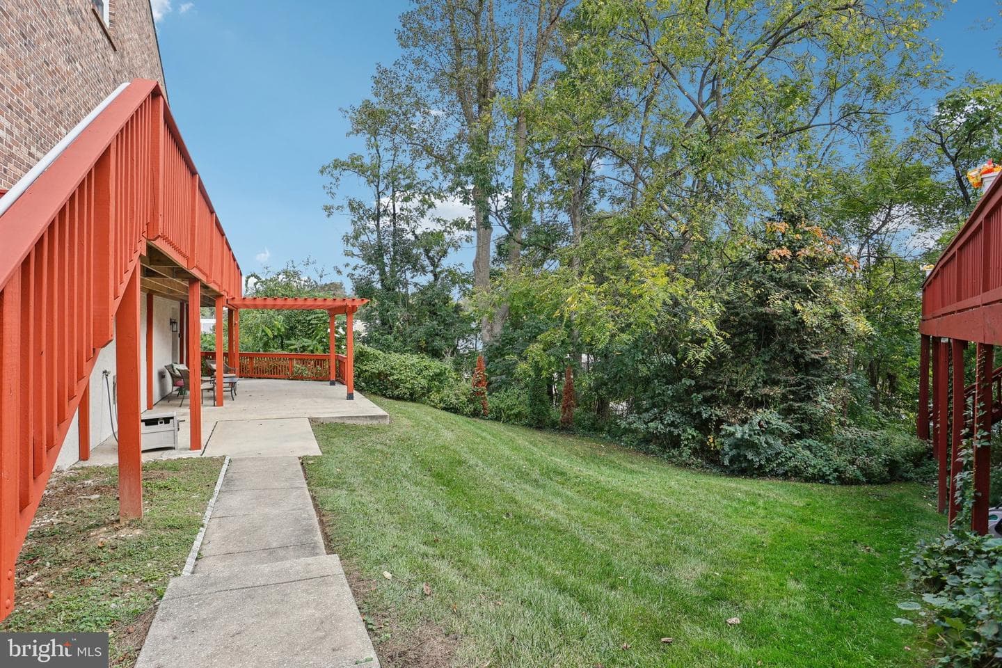 917 Saint Joseph Drive photo 7