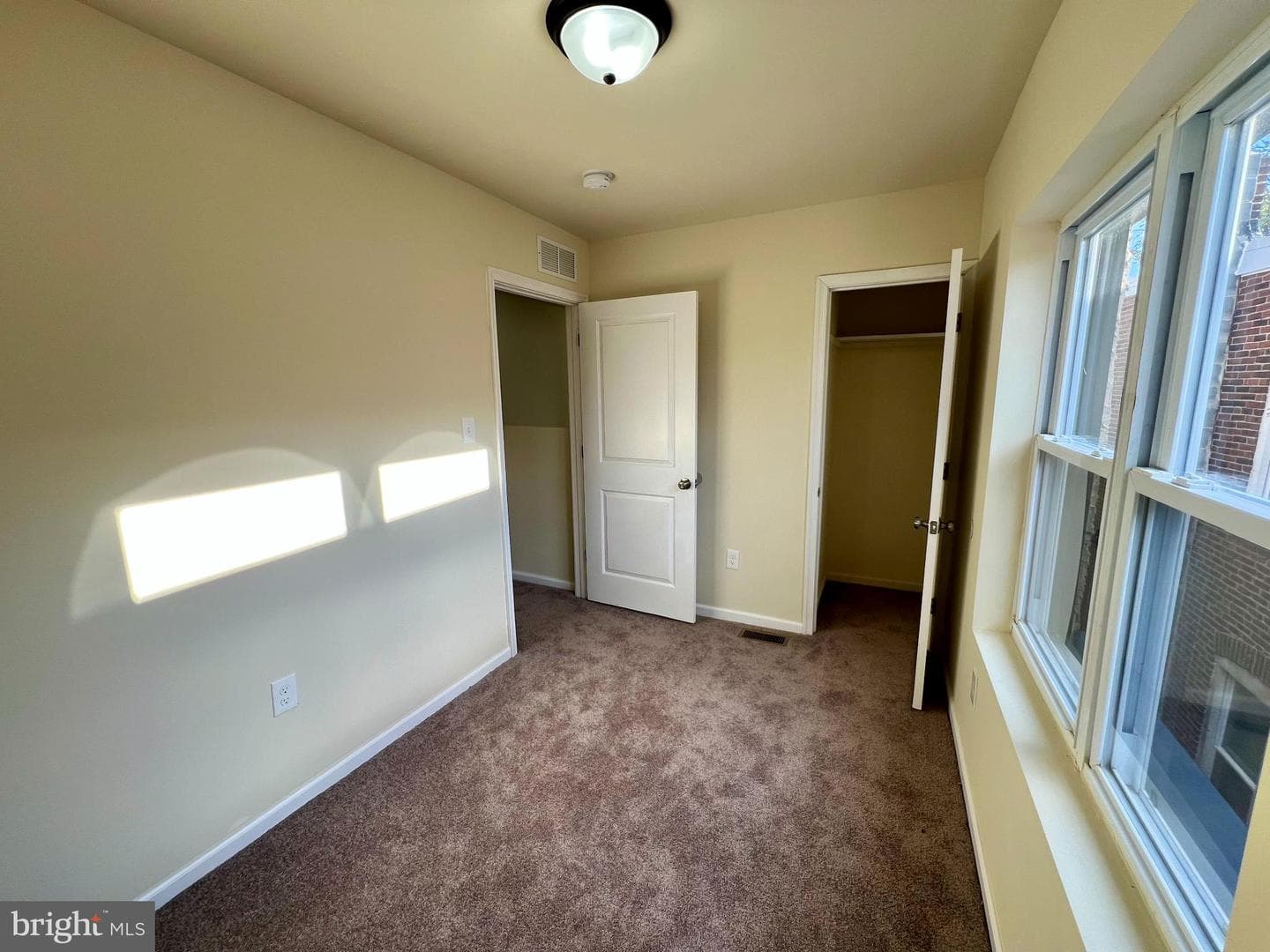 160 W Ridge Road photo 24