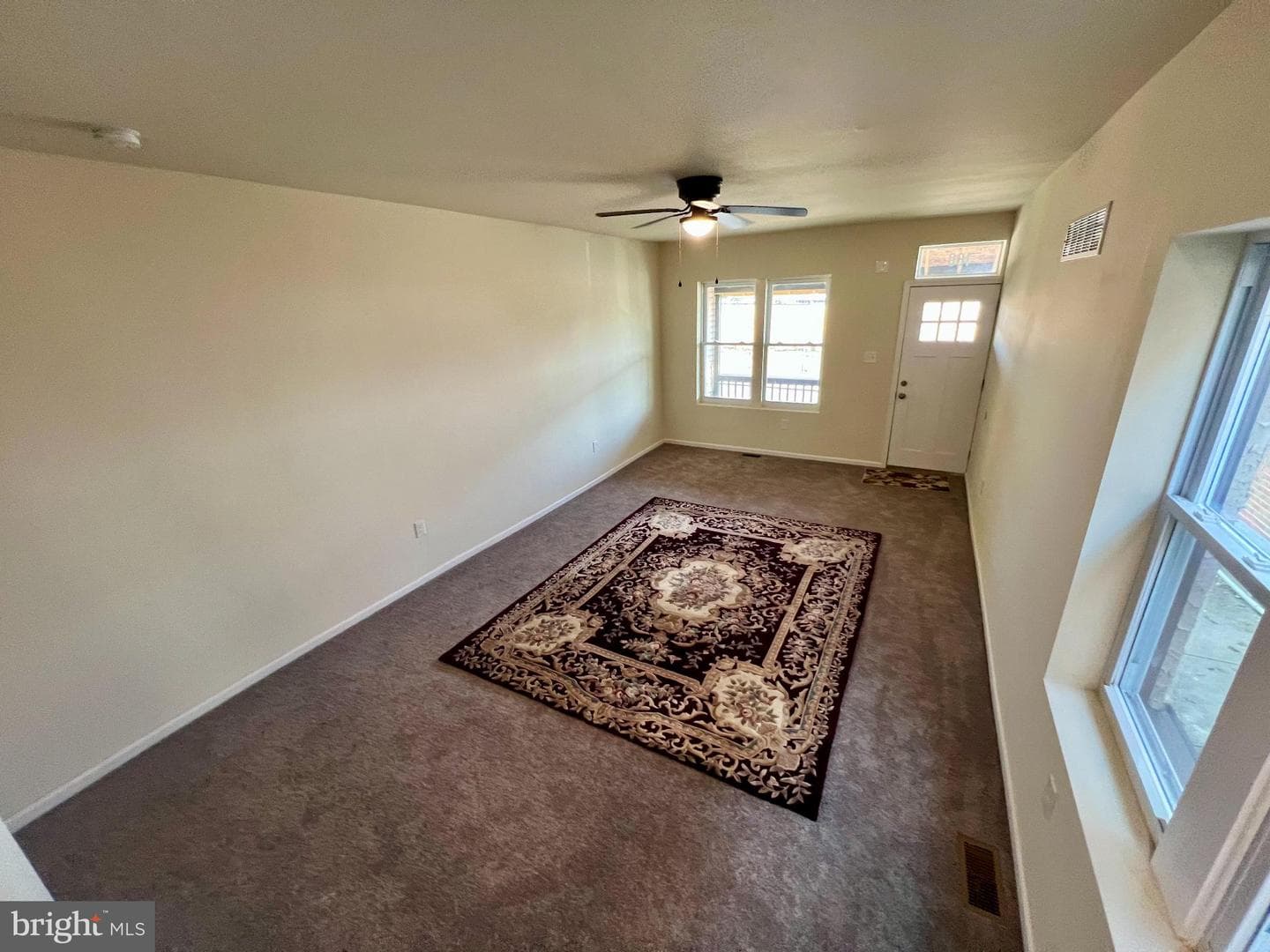 160 W Ridge Road photo 9
