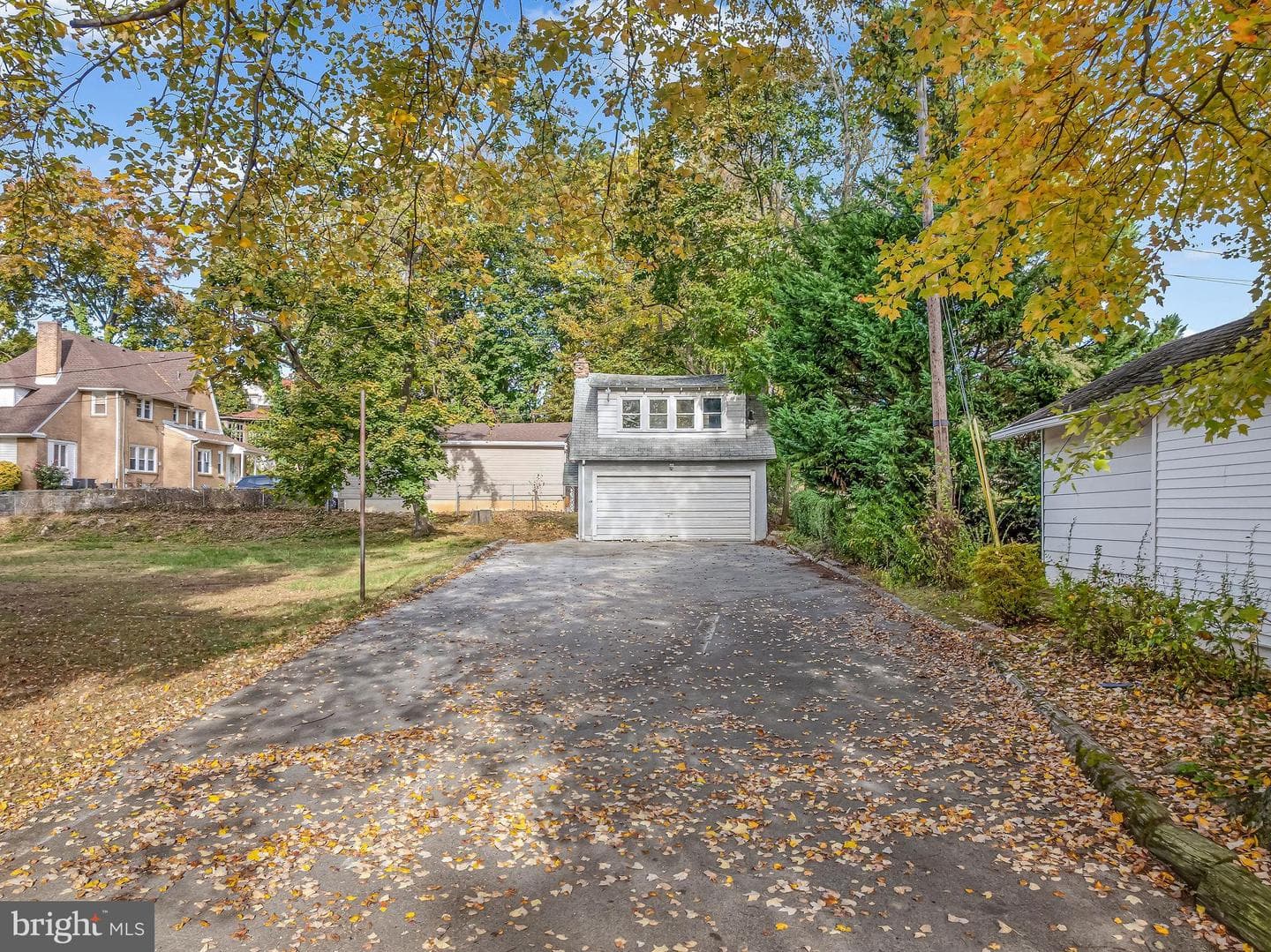 301 Shadeland Avenue photo 11
